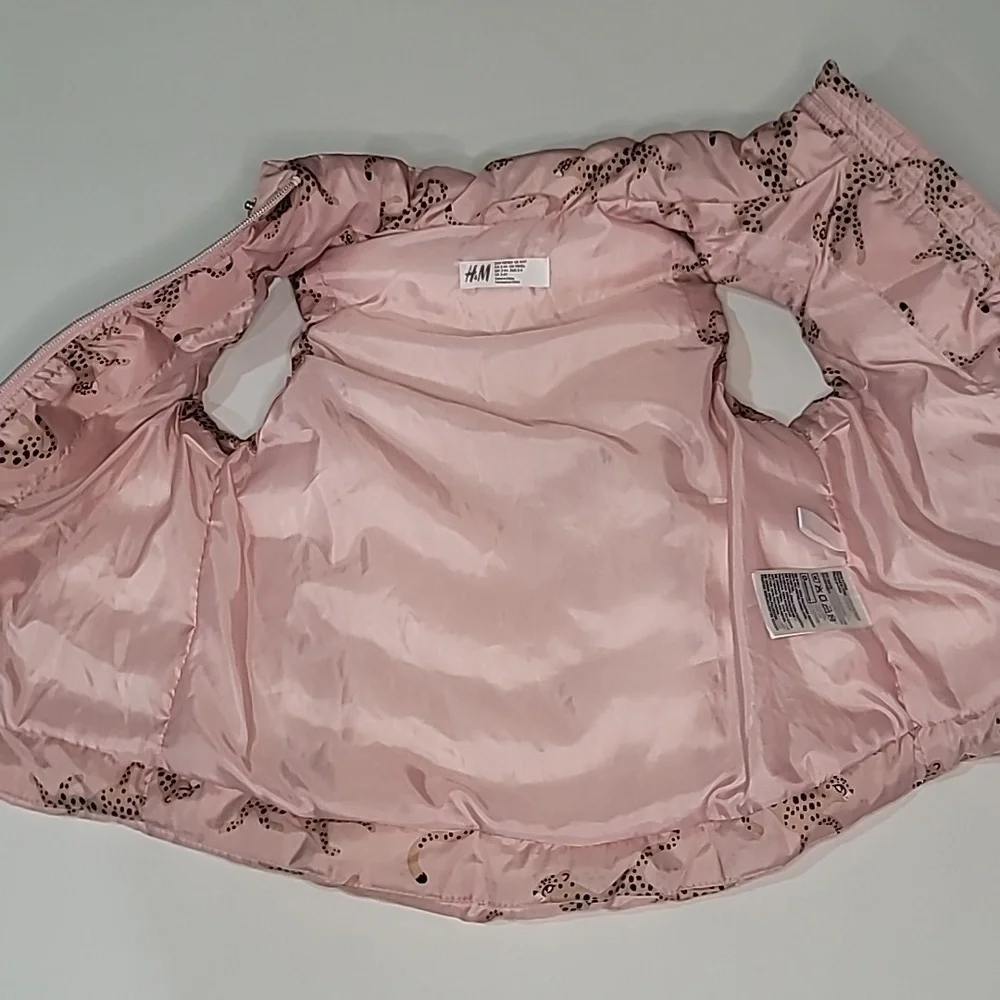 3/$30 H&M Cheetah Print puffer vest zipper - Picture 4 of 5